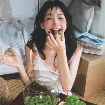 心动警报第一部海报