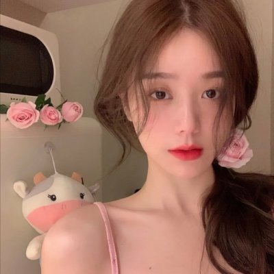 午夜蕾丝海报